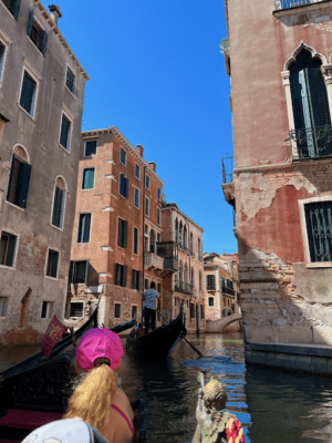 venice river, buildings