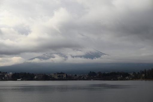 Mount Fuji with Kids: We Didn’t See Fuji, But We Found Something Else