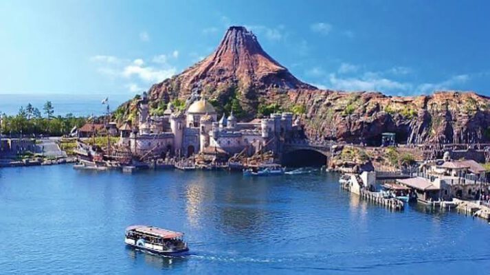 Tokyo Disneyland & DisneySea with Kids: Two Days of Disney Magic in Japan